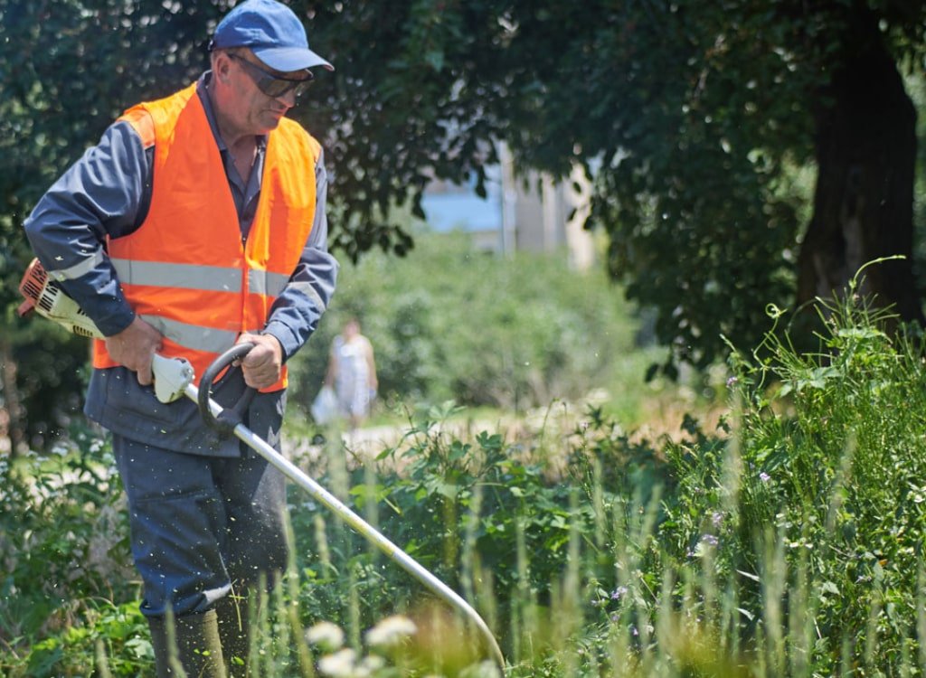 REO Property Maintenance services by CAMREOCOM