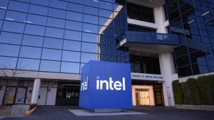 Intel's AI Strategy Boosts Mobileye Stock camreo